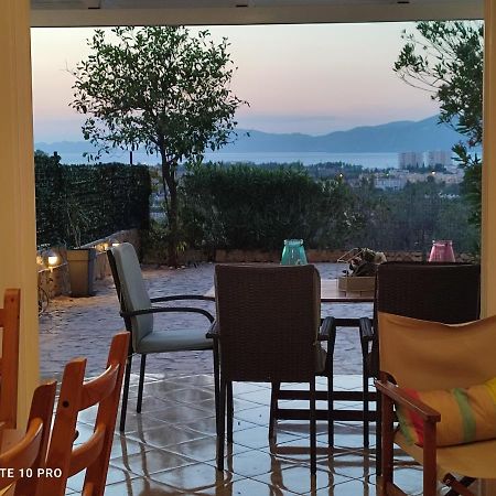 לוטראקי Andrew'S Sunset View Apartment מראה חיצוני תמונה