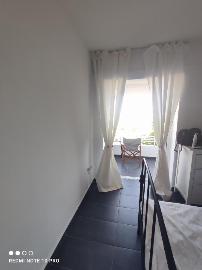לוטראקי Andrew'S Sunset View Apartment מראה חיצוני תמונה