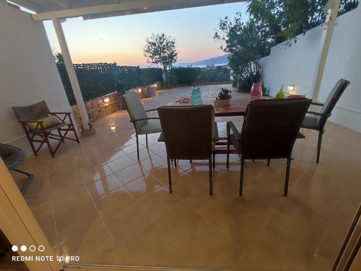 לוטראקי Andrew'S Sunset View Apartment מראה חיצוני תמונה