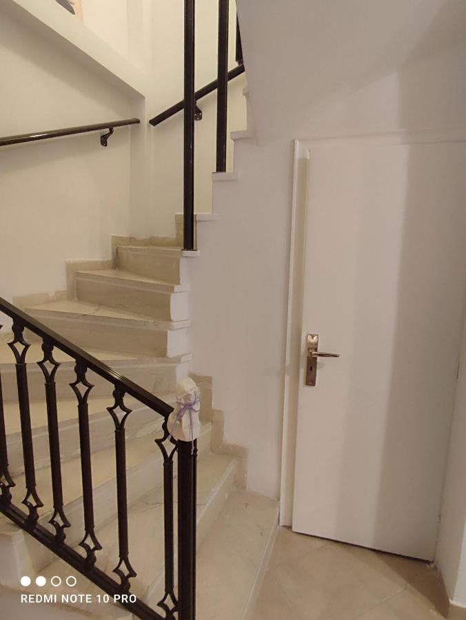לוטראקי Andrew'S Sunset View Apartment מראה חיצוני תמונה