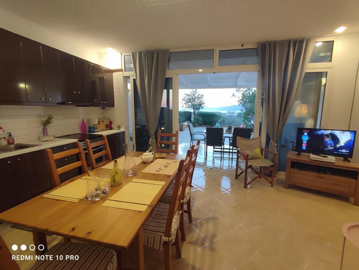 לוטראקי Andrew'S Sunset View Apartment מראה חיצוני תמונה