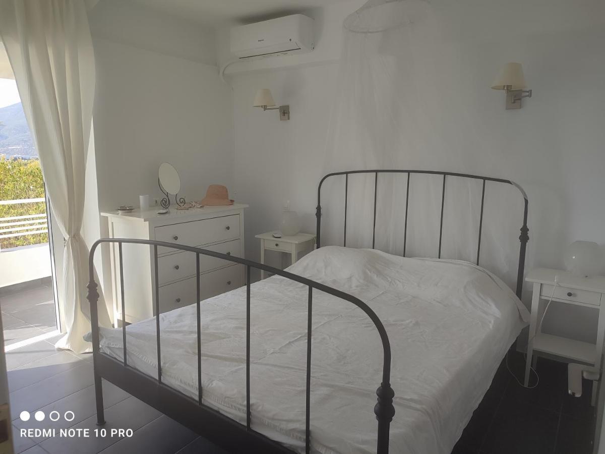 לוטראקי Andrew'S Sunset View Apartment מראה חיצוני תמונה